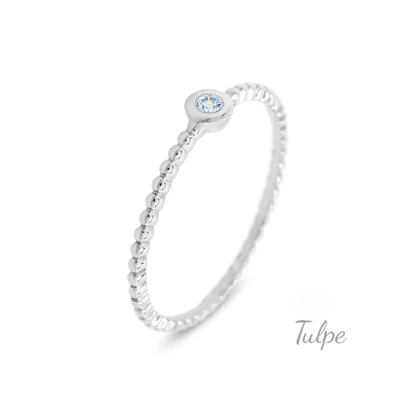 fehérarany gyémántgyűrű